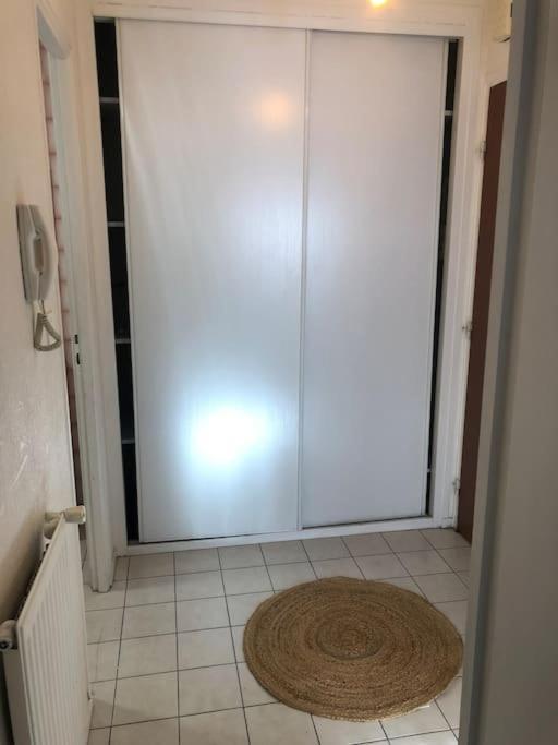 Superbe Appartement En Plein Centre Ville. La Roche-sur-Yon Exterior foto